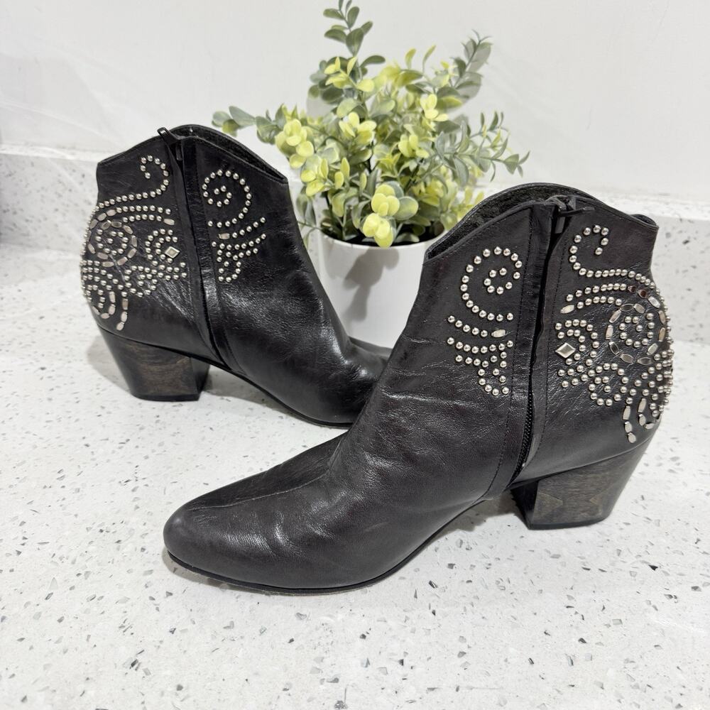 Colleen Cordero Black Leather Studded Ankle Booties Size 7.5 Western Hippie #VW